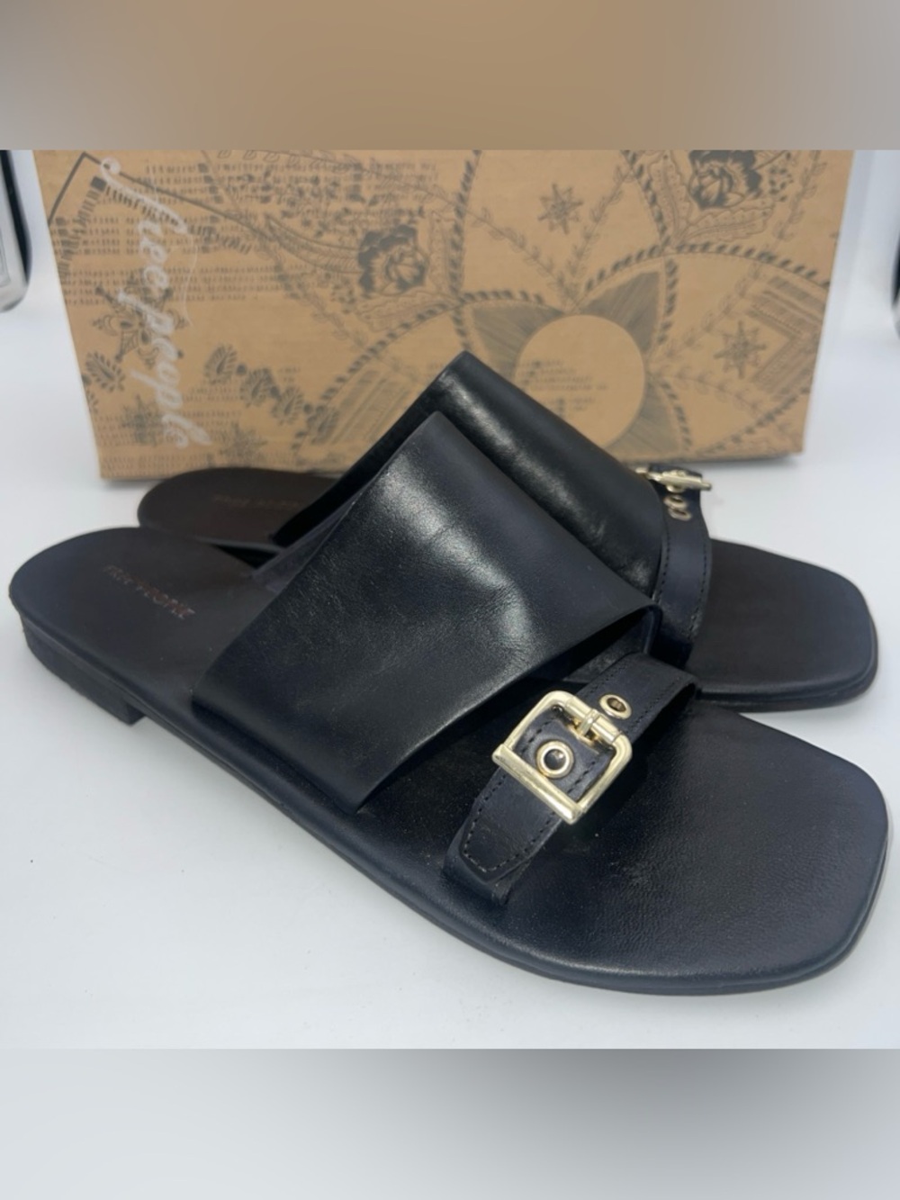 FREE PEOPLE MIA Minimal Black Leather Sandals Women’s Size 8.5 NEW W/Box